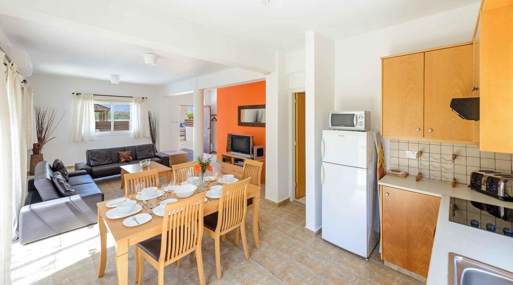 פאראלימני Villa Meredith חדר תמונה